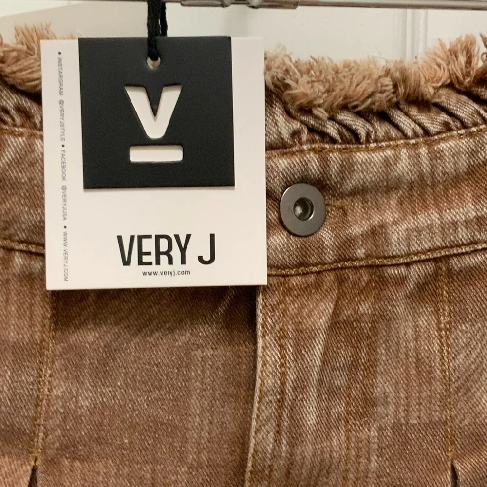 Very J Brown Checkered Maxi Skirt with Frayed Waist - Picture 2 of 7